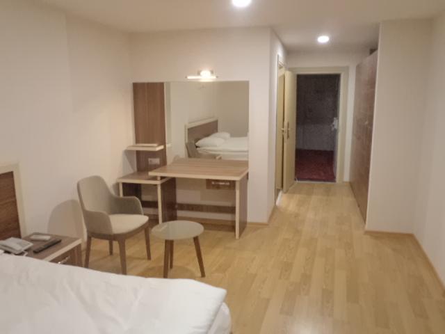 Merkez Otel Izmir Bagian luar foto